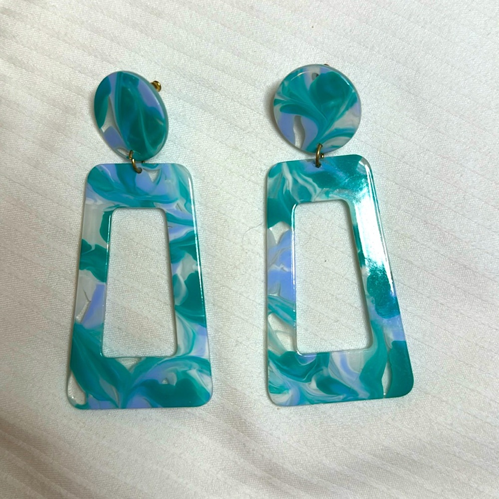 Beachy Earrings